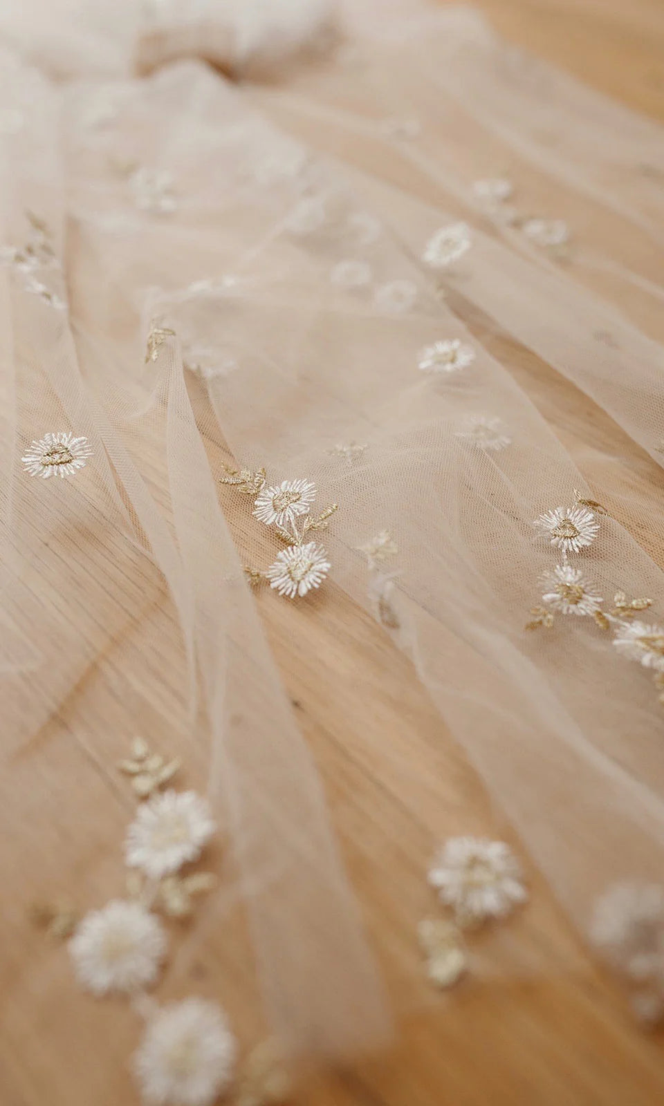 Luna Veil