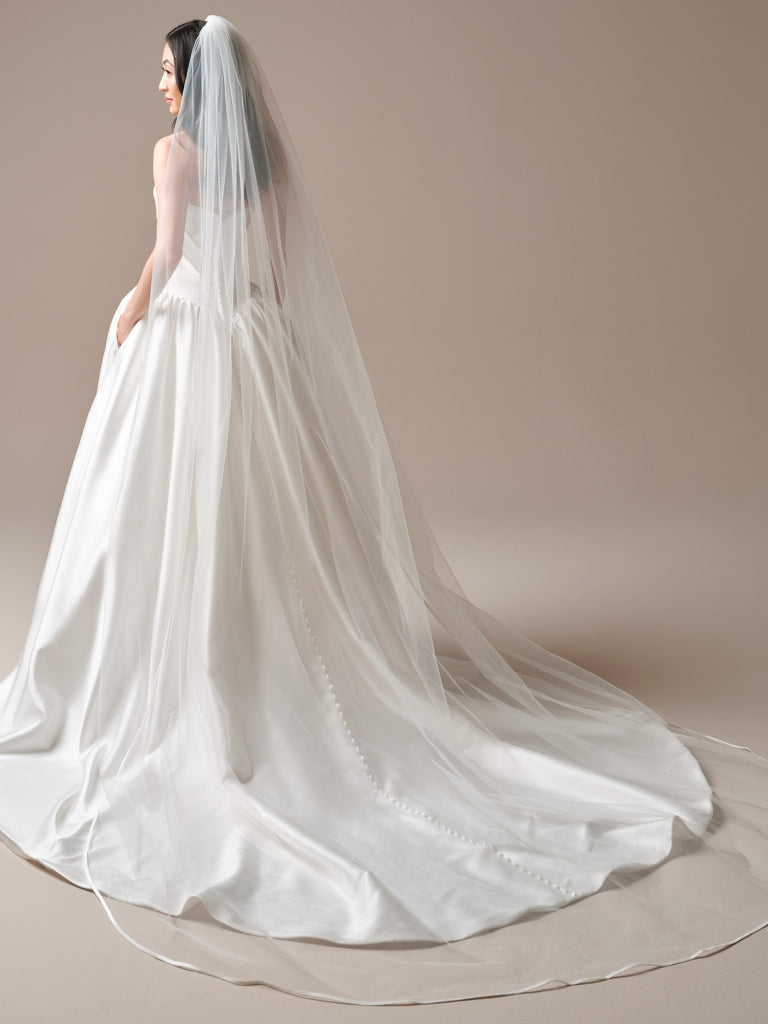 1/4" Satin Ribbon Edge Veil