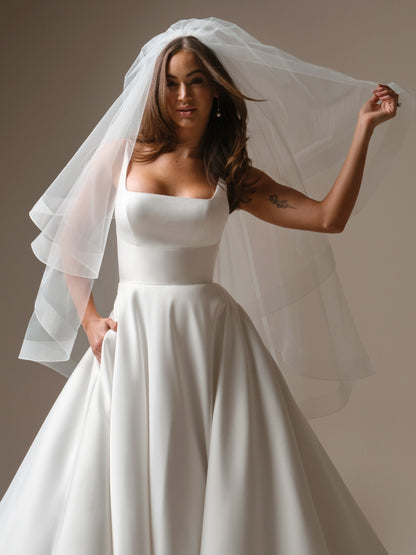Bellissima (2" Horsehair Edge Veil)